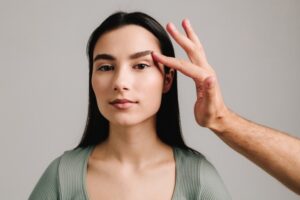 Blepharoplasty eyelids surgery to manage sagging eyebrows, droopy upper lids and eye bags. Blepharoplasty to get rid of excess skin from eyelids